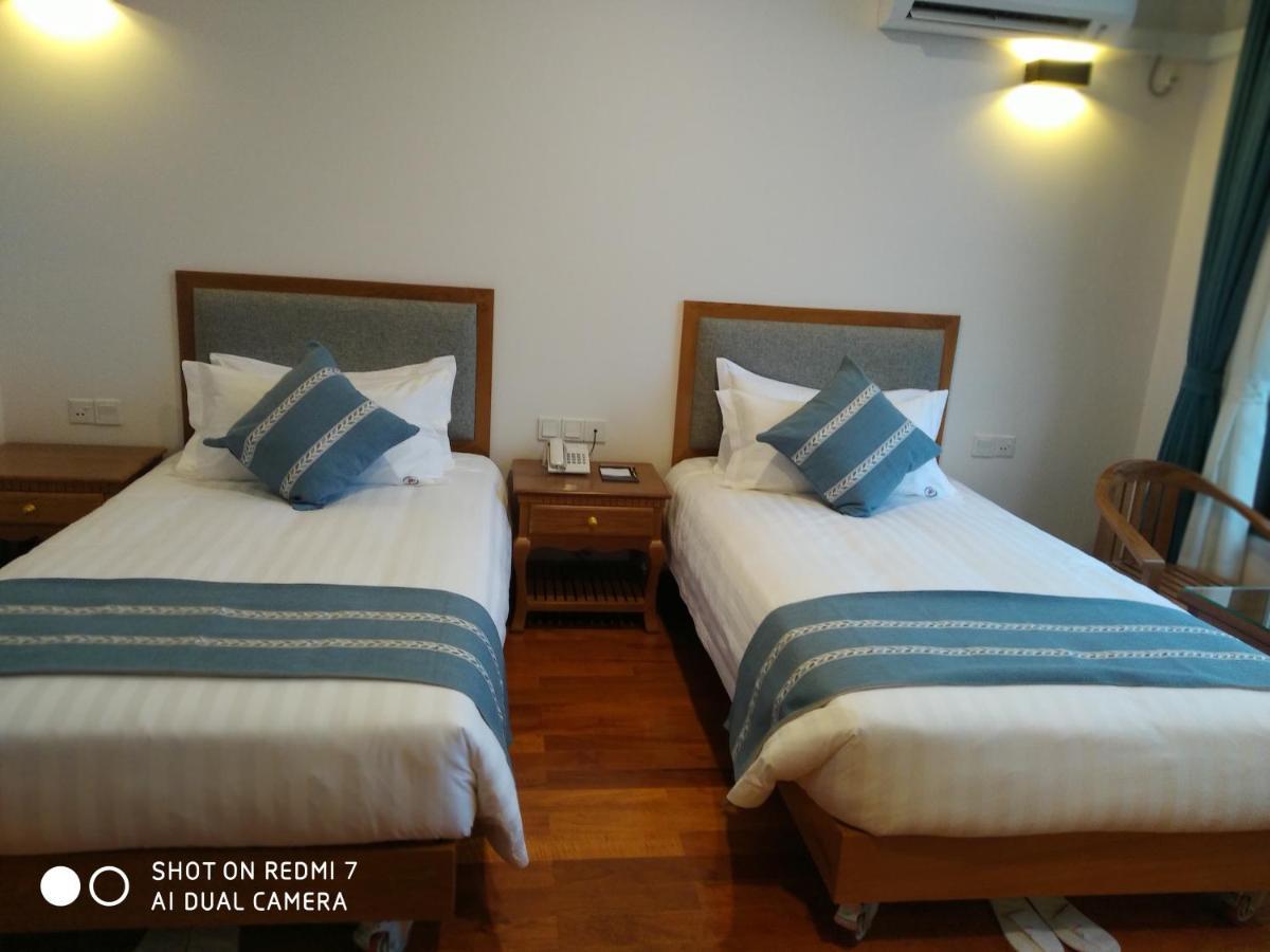 Hotel Dragon Phoenix Mandalay